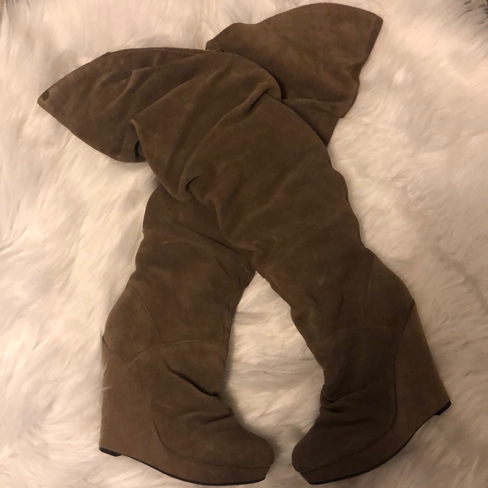 Suede wedge over the knee boots